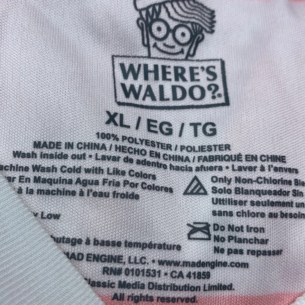 Where’s Waldo Novelty Outfit & Messenger Bag Bundle